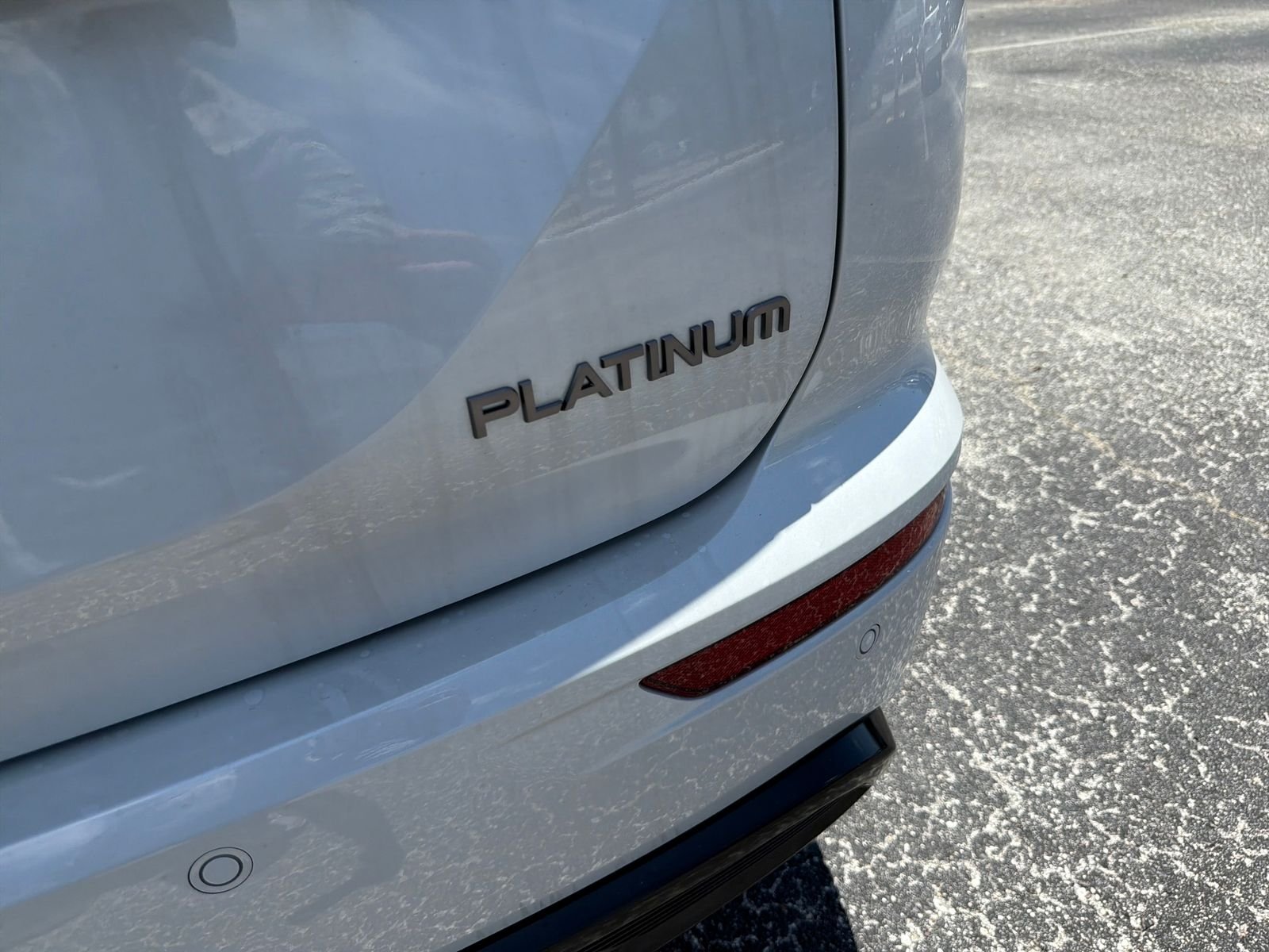 New 2026 White Nissan Platinum image 40