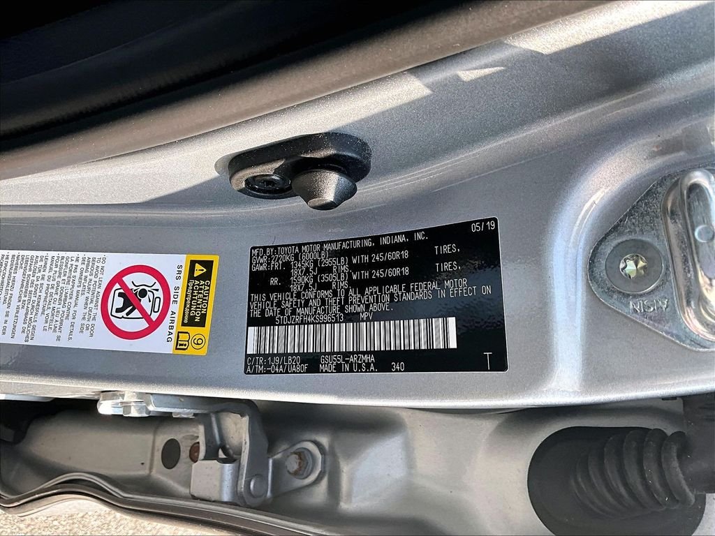 Used 2019 Celestial Silver Metallic Toyota XLE image 34