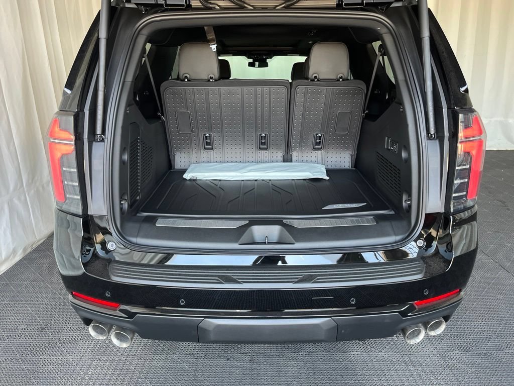 2026 Chevrolet Suburban RST - Photo 24