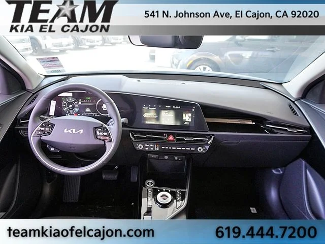 New 2026 Black Kia Wind image 22
