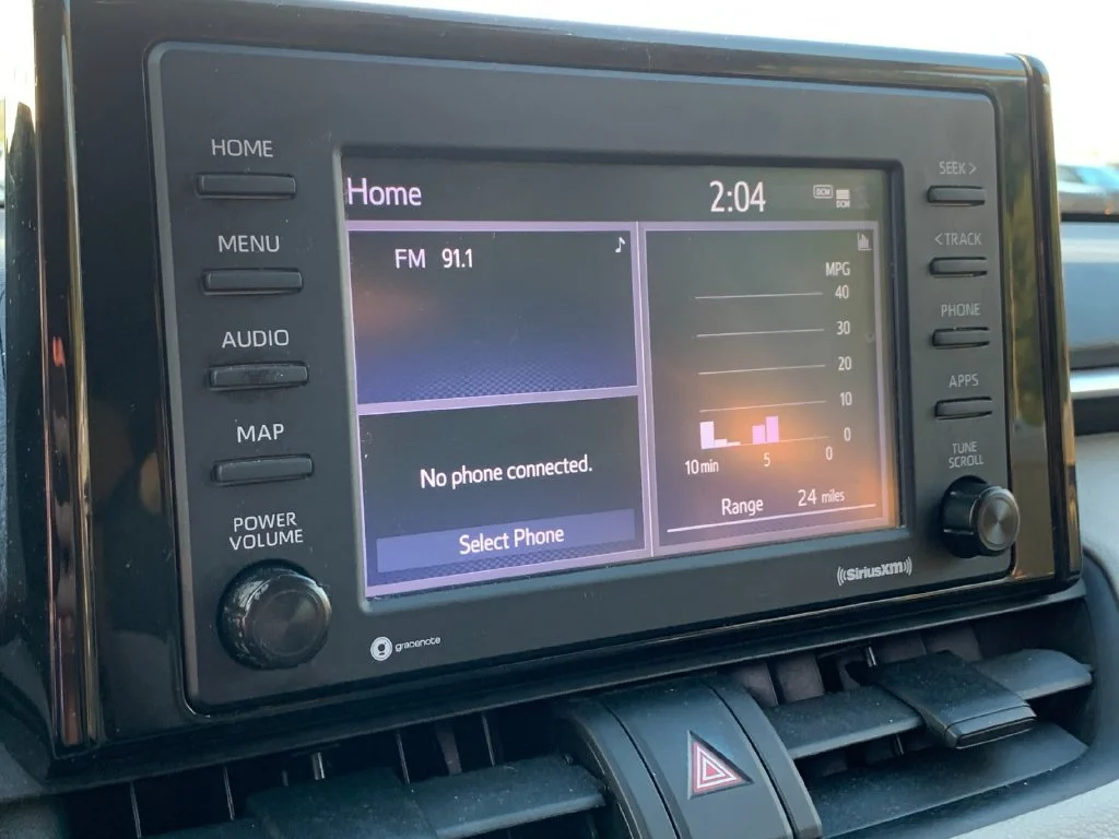 Used 2021  Toyota XLE image 21
