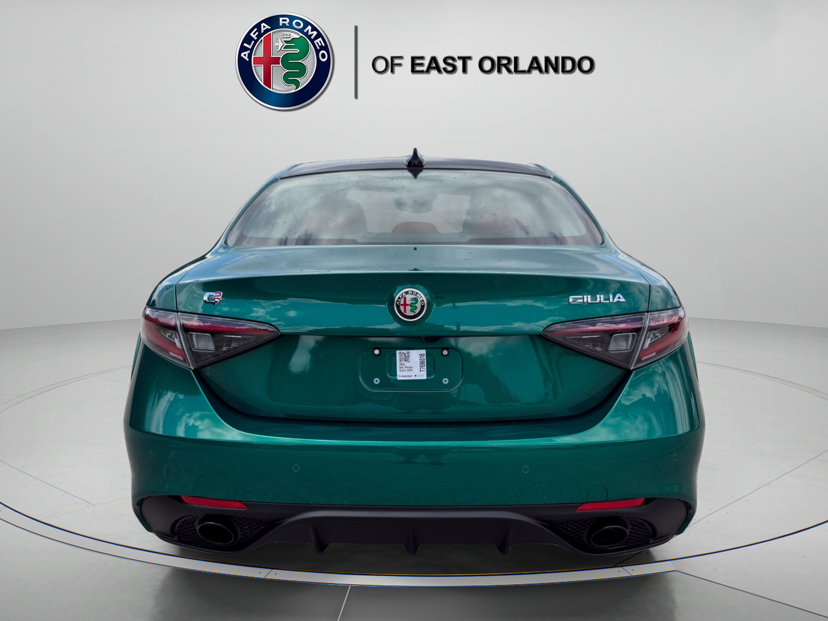 New 2026 Verde Fangio Metallic Alfa Romeo  image 6