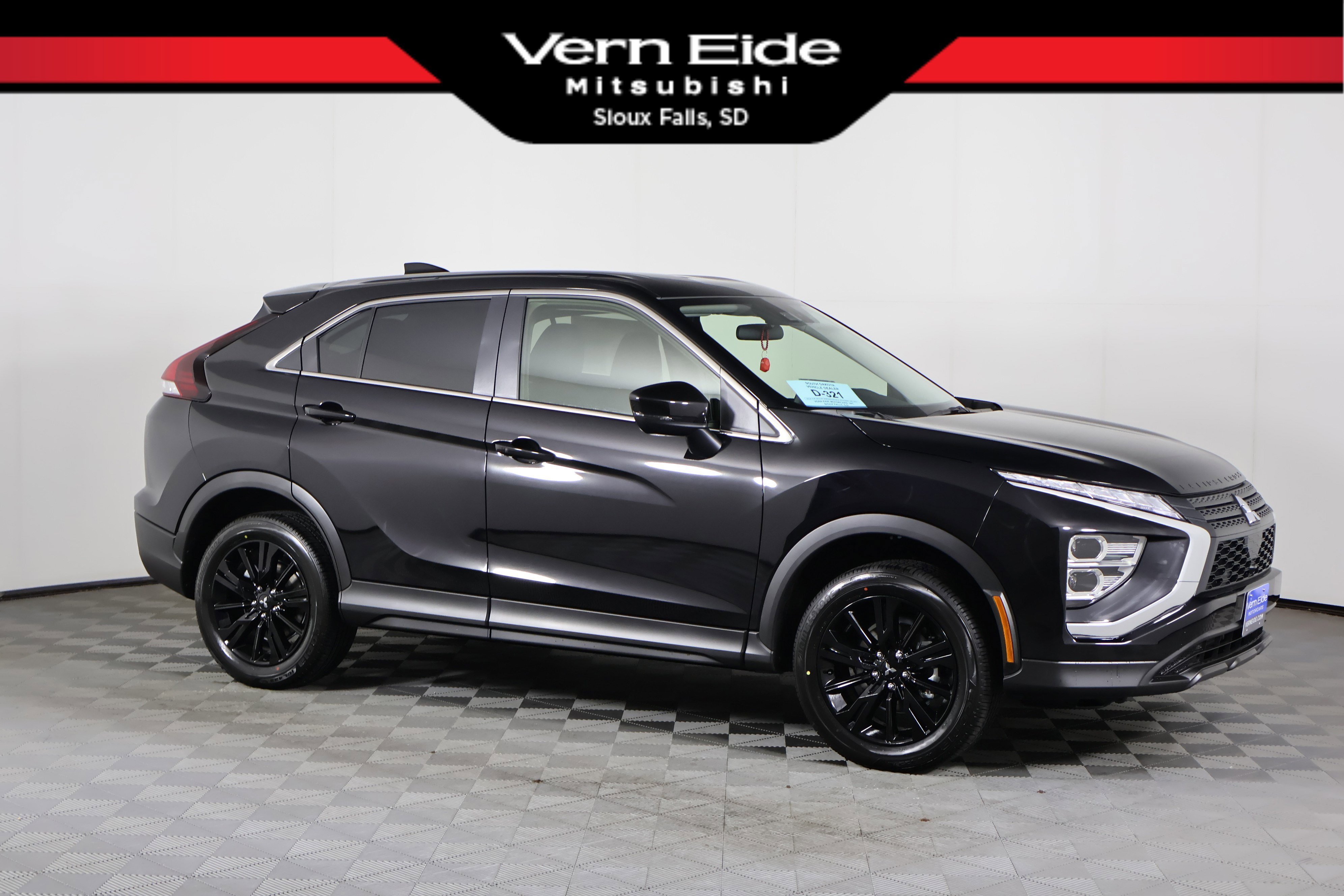 2026 Mitsubishi Eclipse Cross LE S-AWC's photo