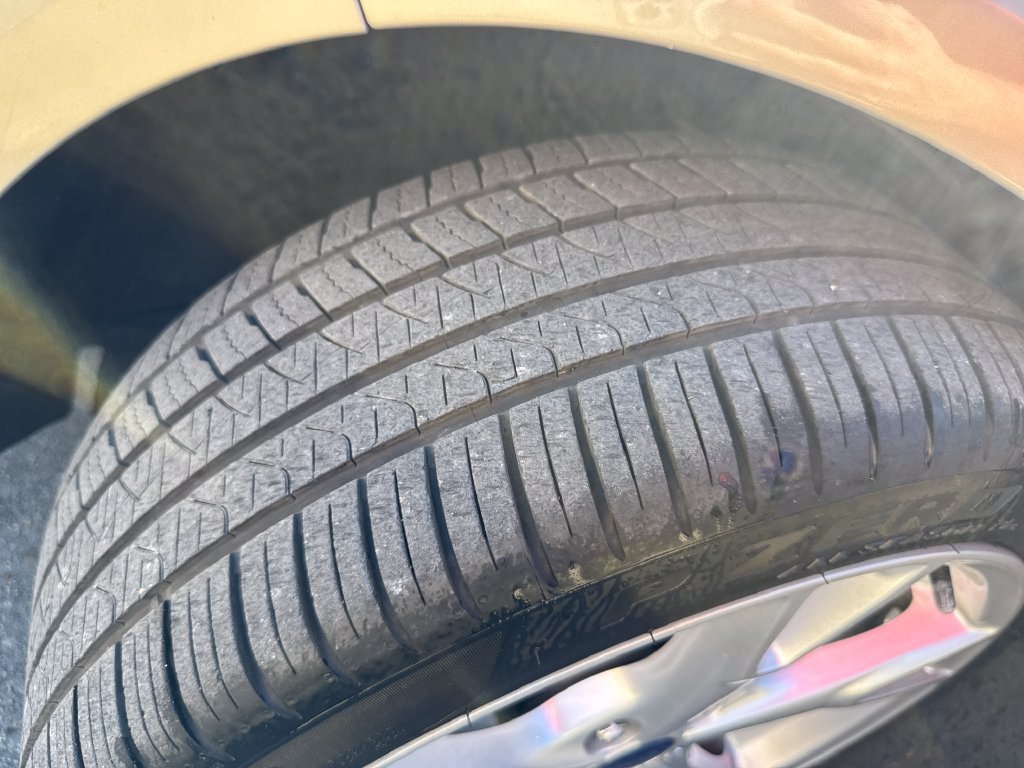 Used 2016  Ford Titanium image 35