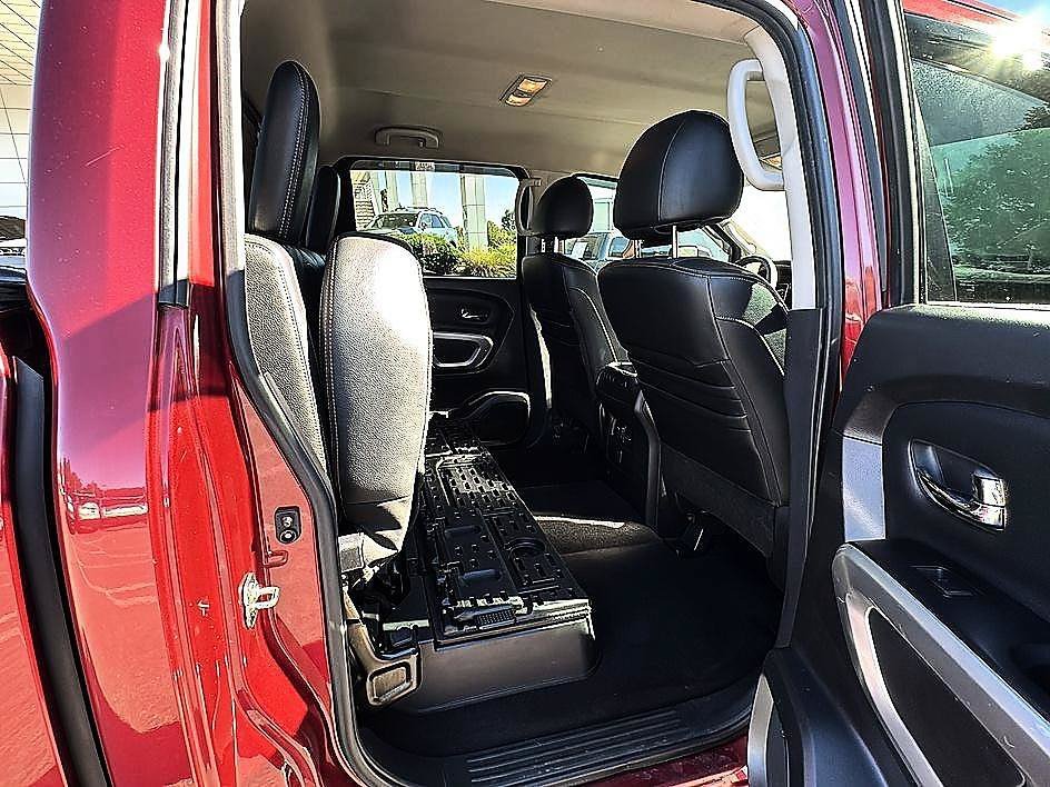 Used 2017 Cayenne Red Nissan SV image 29