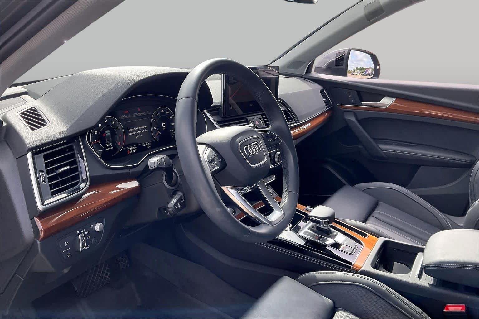 Used 2023 Daytona Gray Pearl Effect Audi S line Prestige image 18