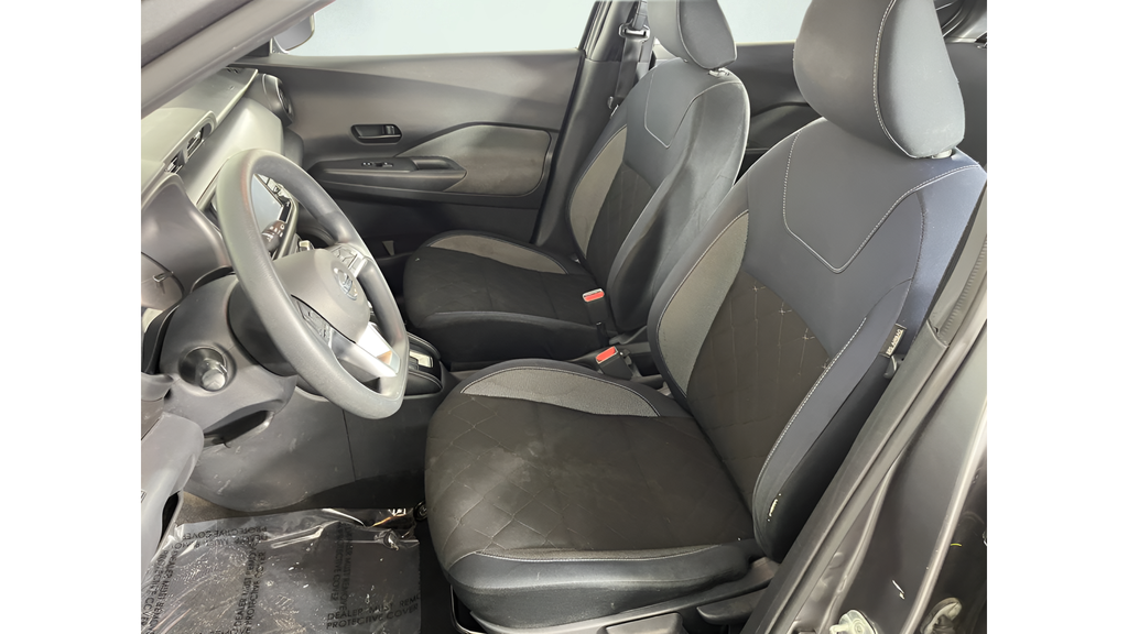 Used 2018 Gun Metallic Nissan S image 10