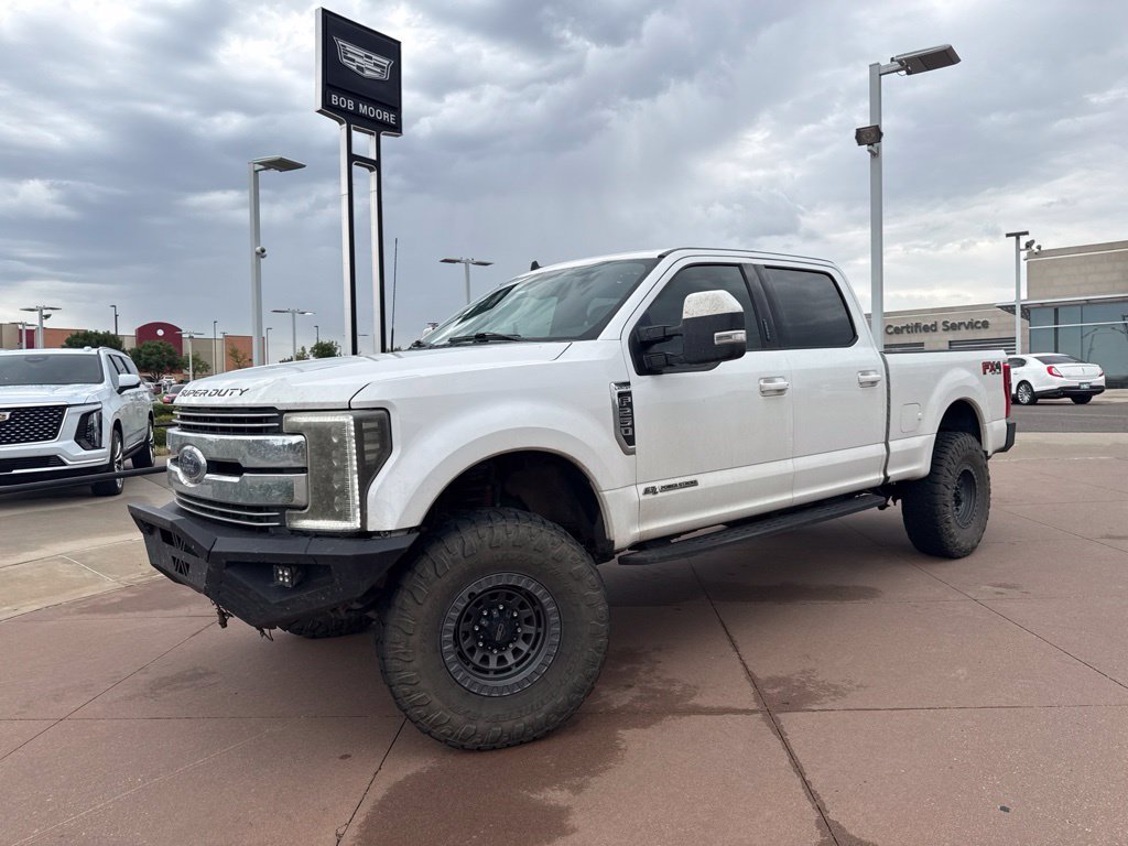 Used 2019 White Ford Lariat image 1