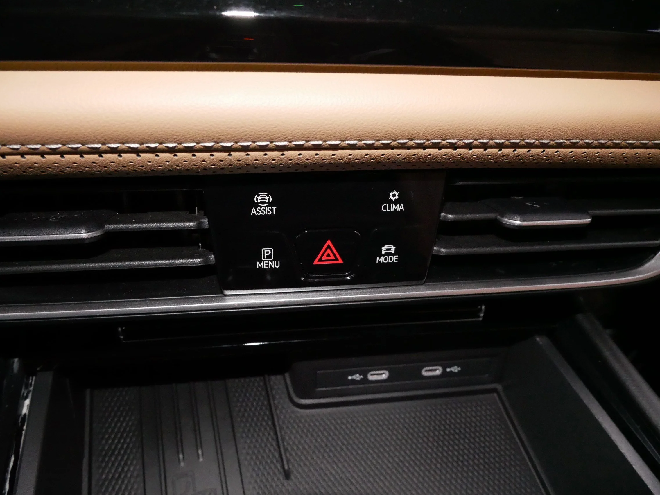 2025 Volkswagen Atlas Cross Sport SEL R-LINE - Photo 25