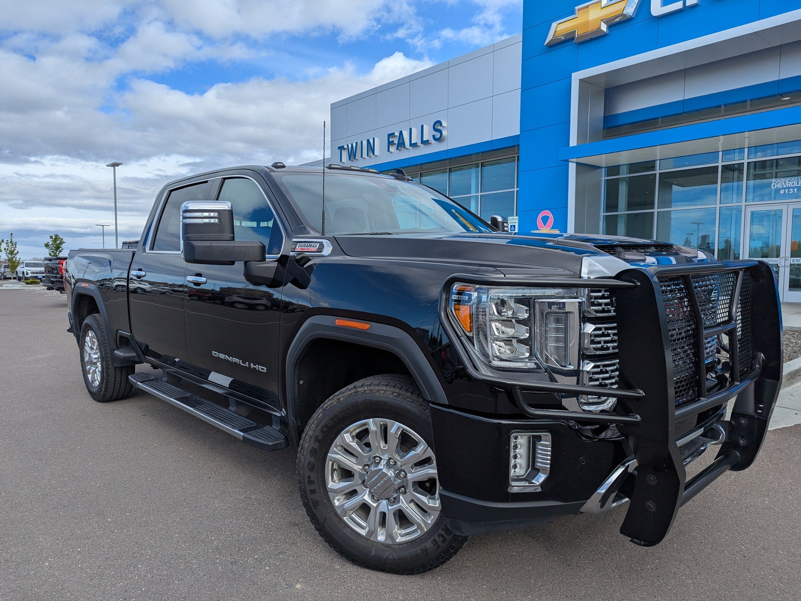 2020 GMC Sierra Denali 4WD Crew Cab Standard Box's photo
