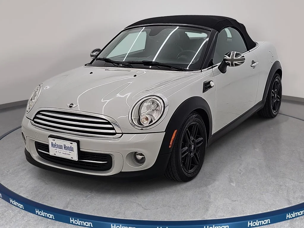 Used 2014 Silver MINI Base image 1