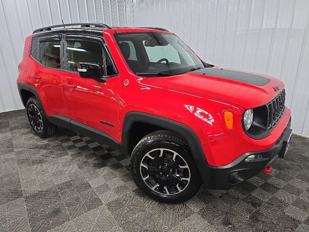Used 2023 Red Jeep Trailhawk image 7