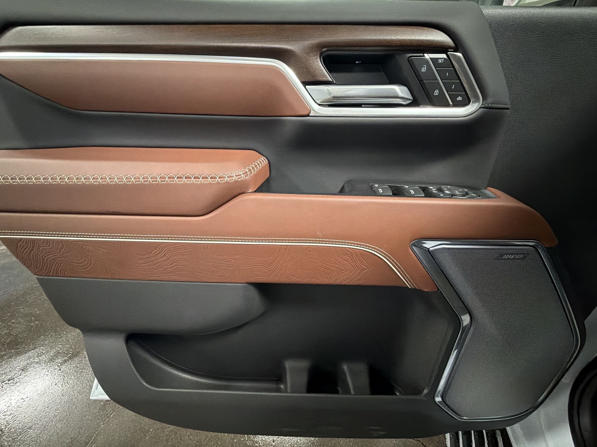 2026 GMC Sierra 3500HD Denali Ultimate - Photo 53