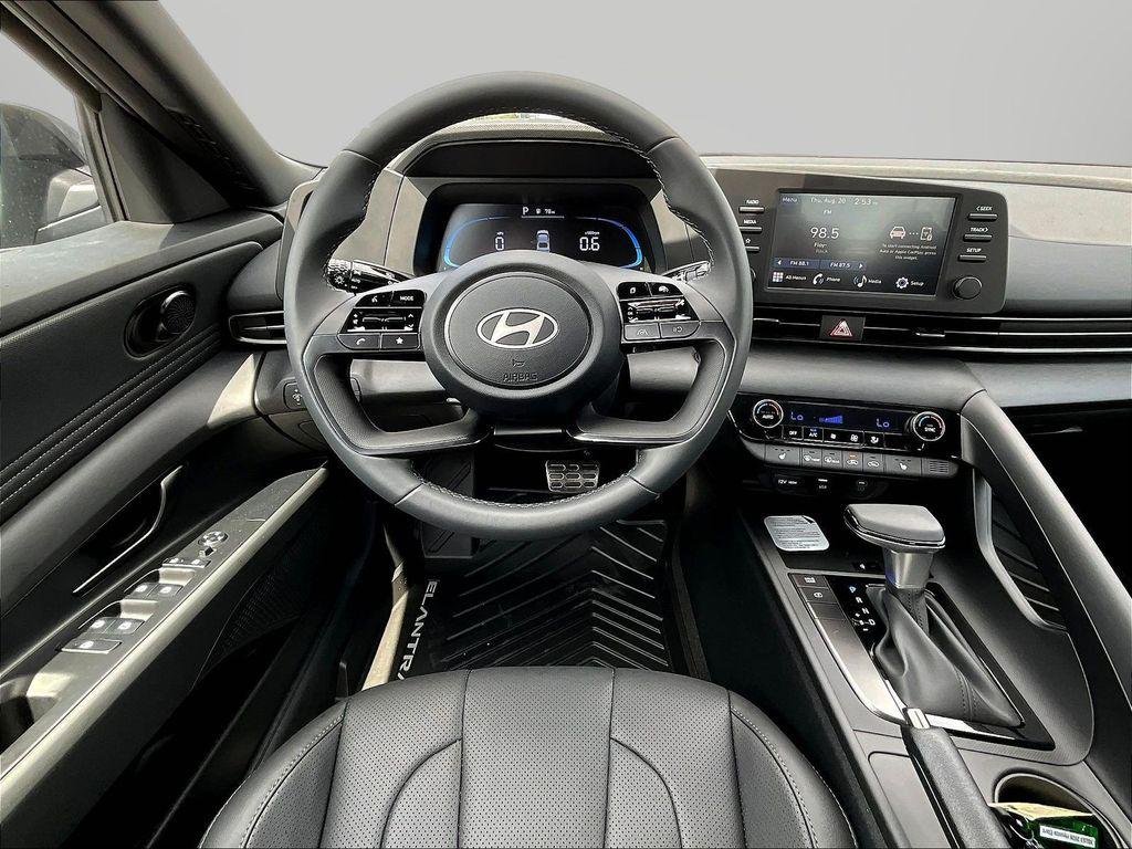 New 2026 Gray Hyundai SEL Sport Plus image 8