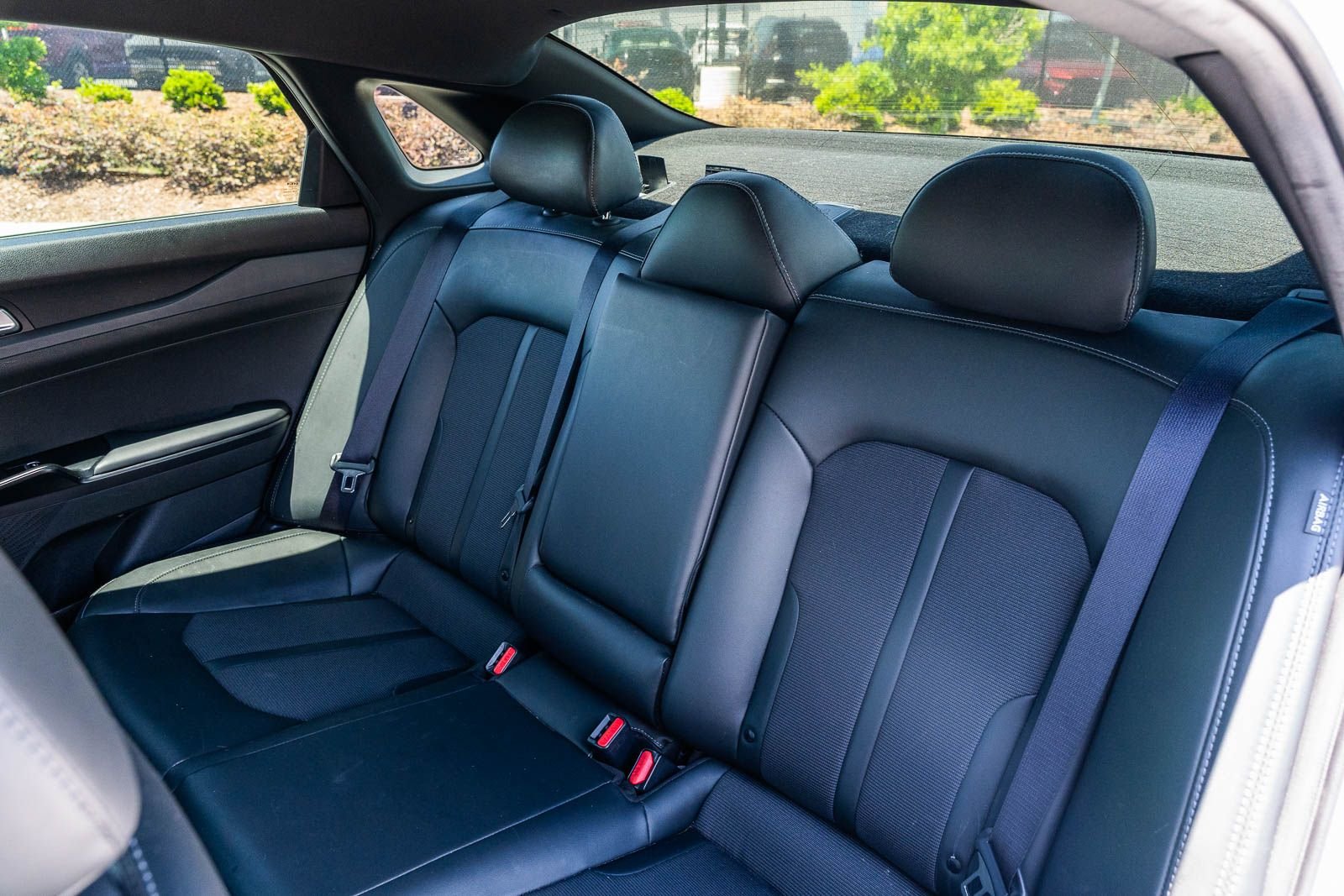 Used 2023 White Kia GT-Line image 18