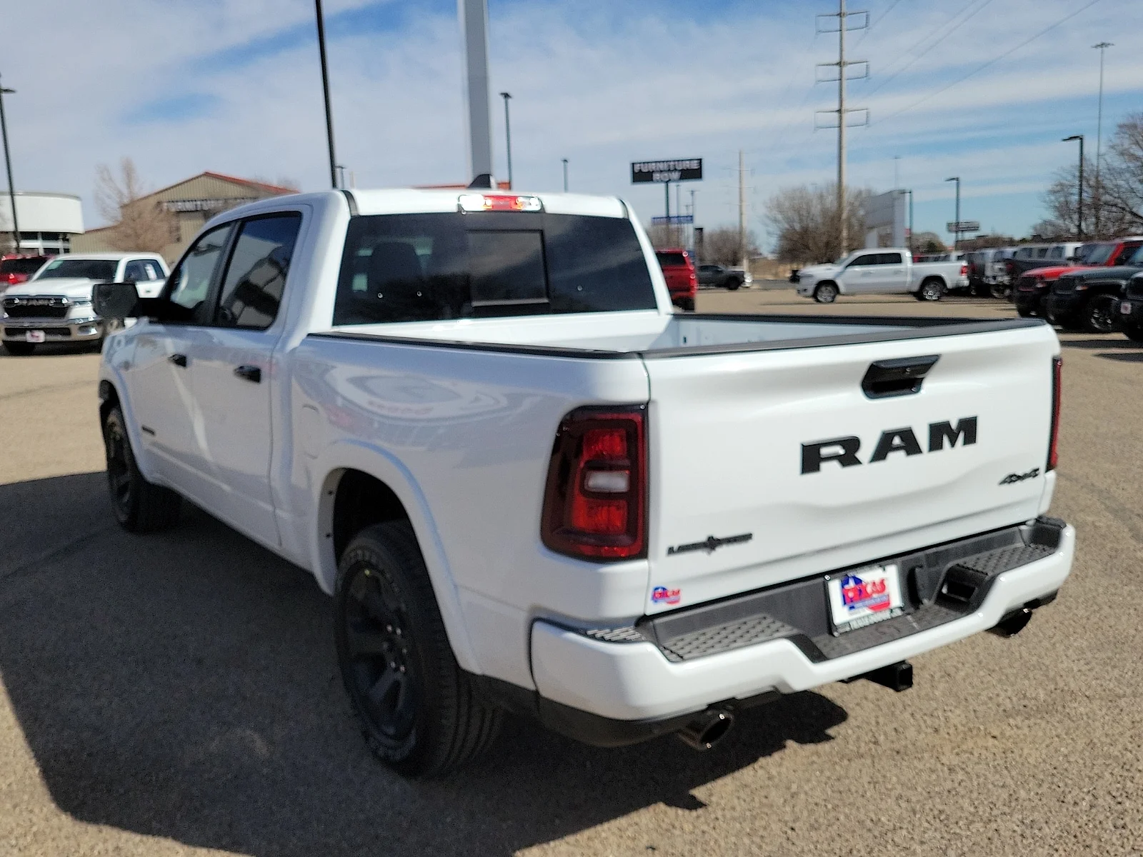 New 2026 PW7 Bright Whit Ram LONE STAR CREW CAB 4X4 5