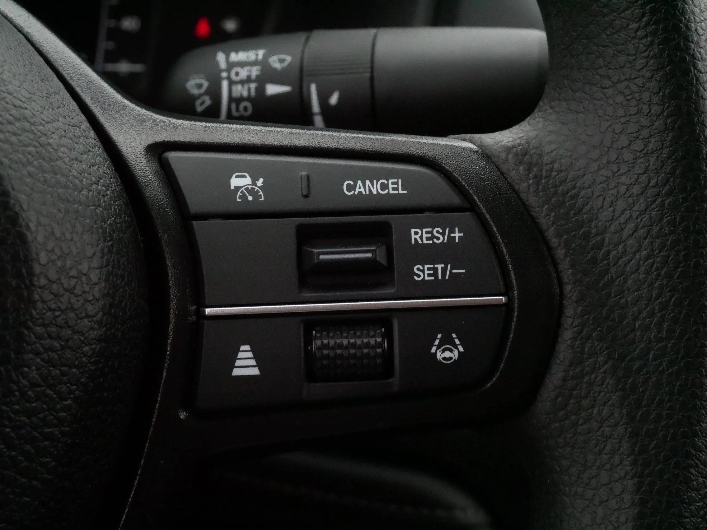 Used 2026 Canyon River Blue Metallic Honda SE image 27