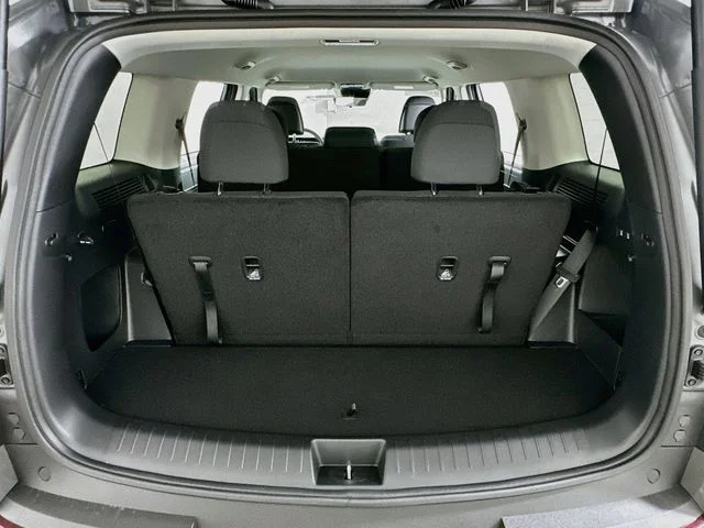 New 2026 Gray Hyundai SE image 21