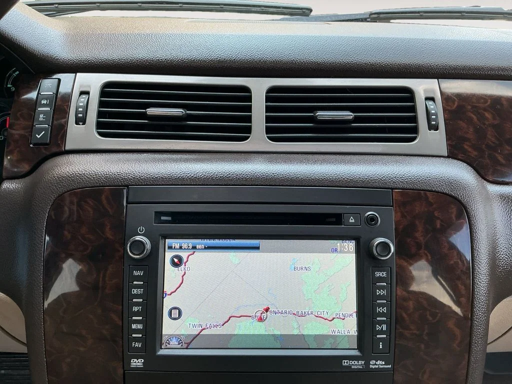 Used 2013 White GMC Denali image 15