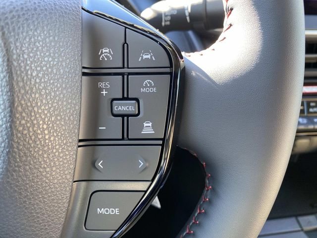 2026 Toyota Prius Plug-in Hybrid SE - Photo 13