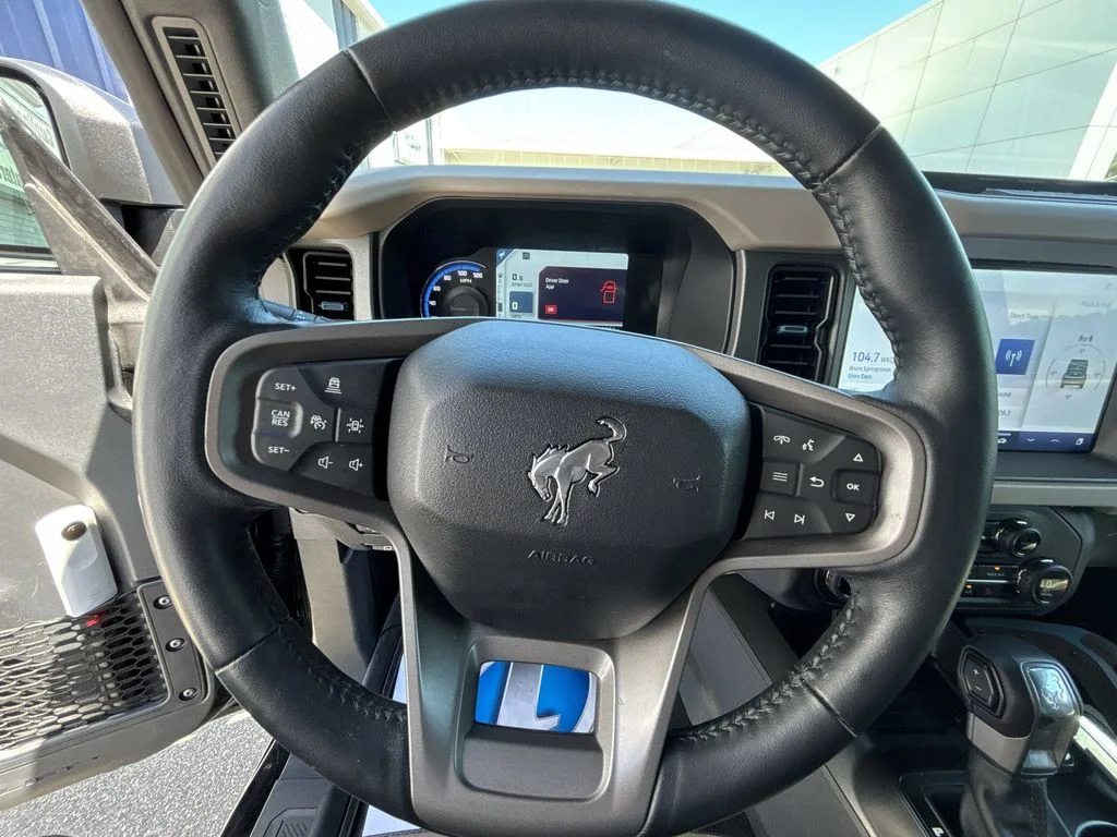 Used 2024 Black Ford Wildtrak image 11