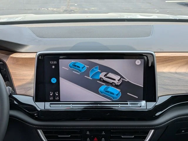 New 2026 Gray Volkswagen 2.0T SE w/Technology image 19