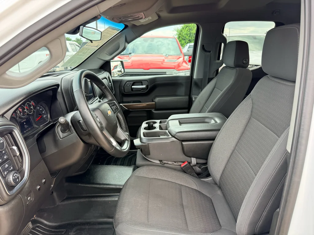 Used 2021 Summit White Chevrolet LT image 11