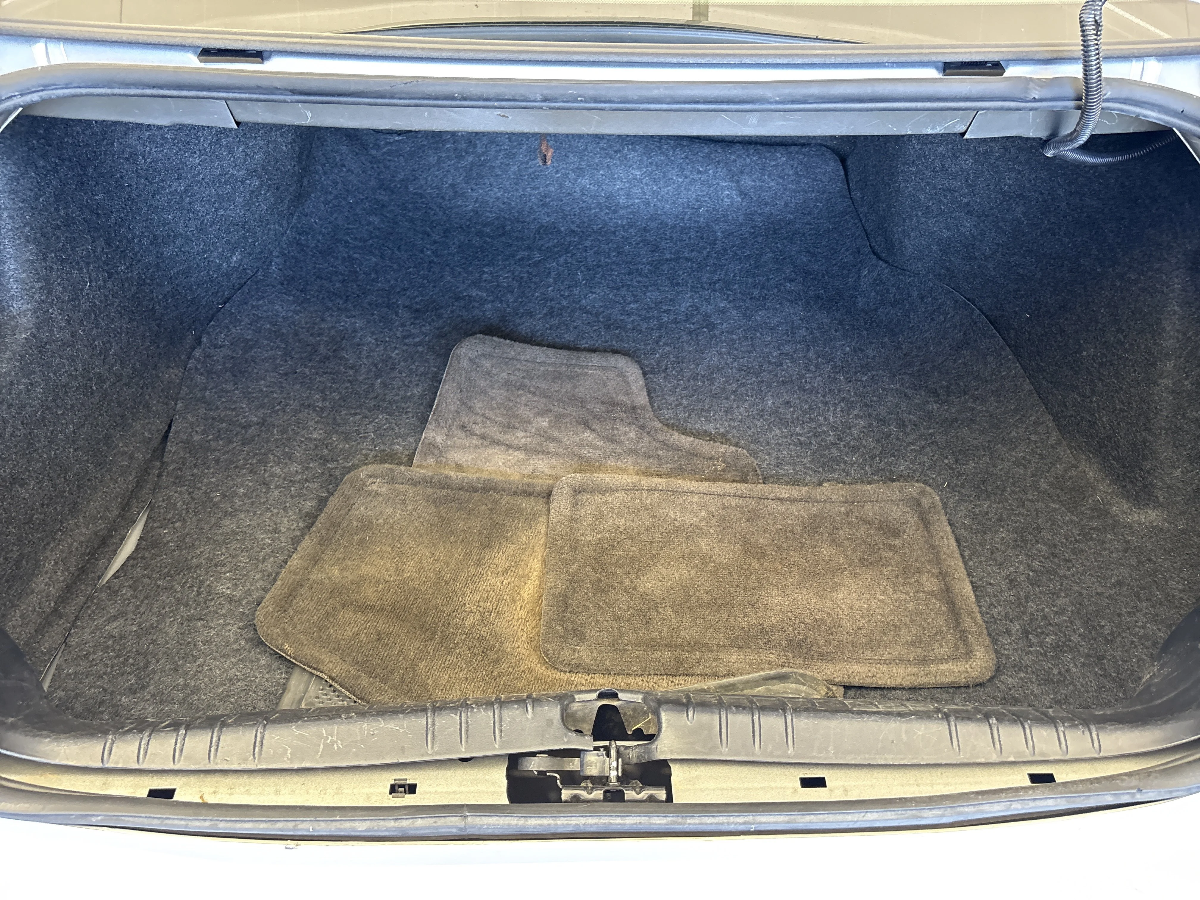 Used 2013 Silver Ice Metallic Chevrolet LTZ image 24