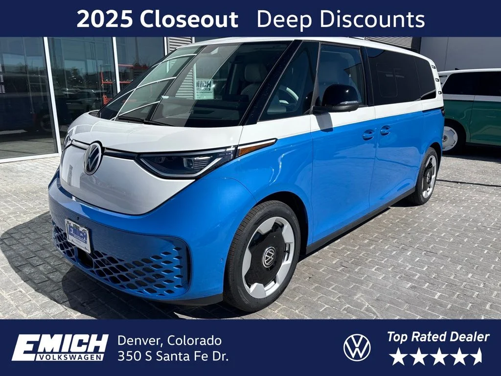 2025 Volkswagen ID. Buzz Pro S Plus 4Motion Two-Tone's photo