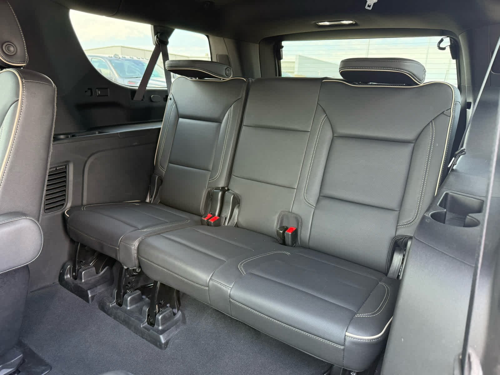Used 2024 Summit White Chevrolet Premier image 12