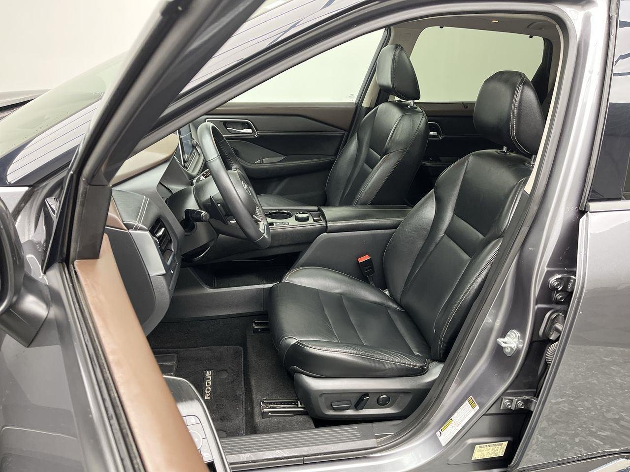 Used 2021 Gun Metallic Nissan SL image 9