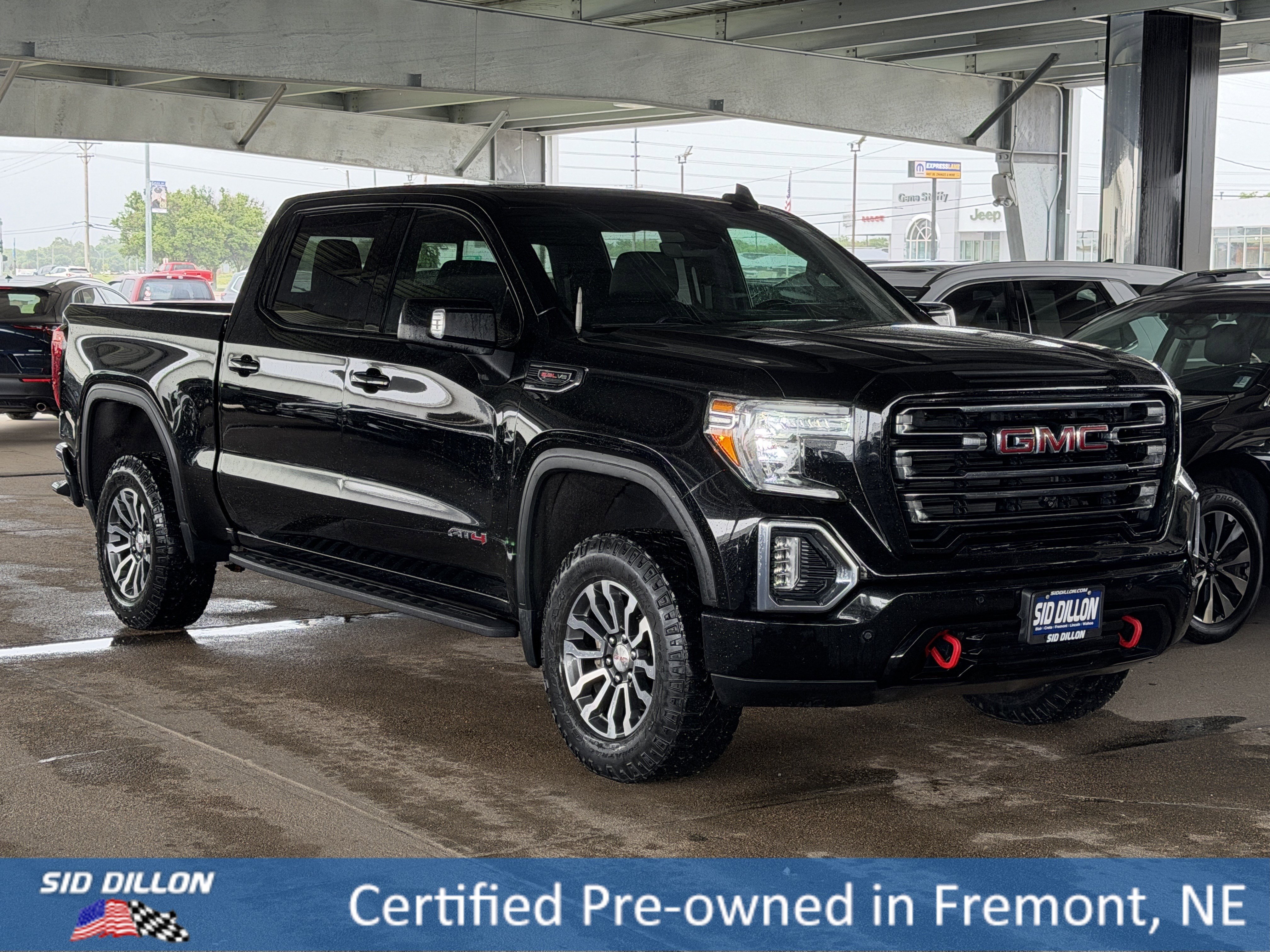 Used 2021 Onyx Black GMC AT4 image 2