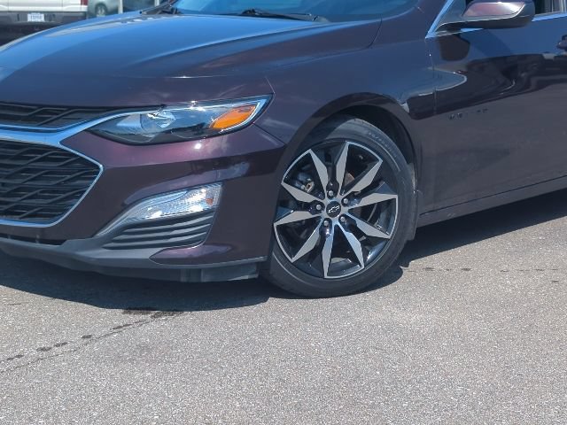Used 2020 Chevrolet Malibu RS with VIN 1G1ZG5ST6LF155881 for sale in Carrollton, KY