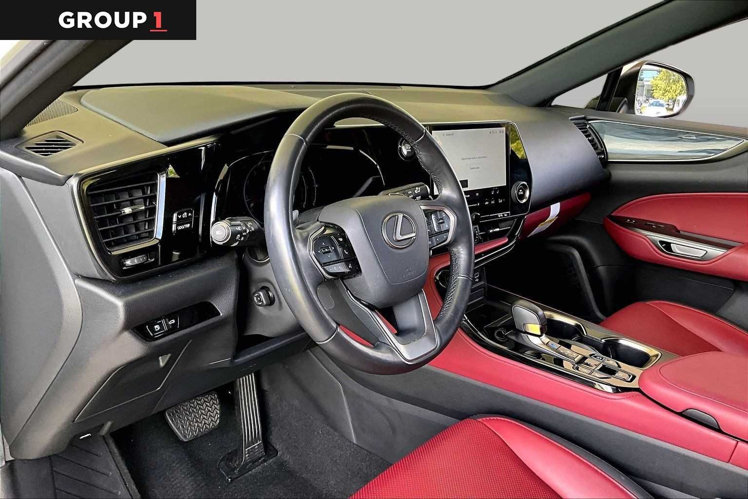 Used 2024 Eminent White Pearl Lexus Premium image 15