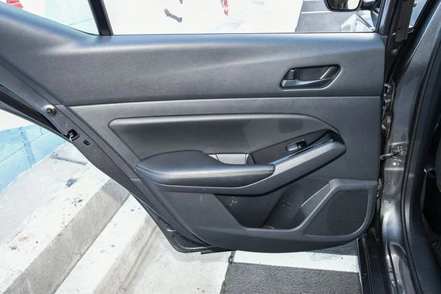 Used 2024 Gray Nissan 2.5 SV image 17