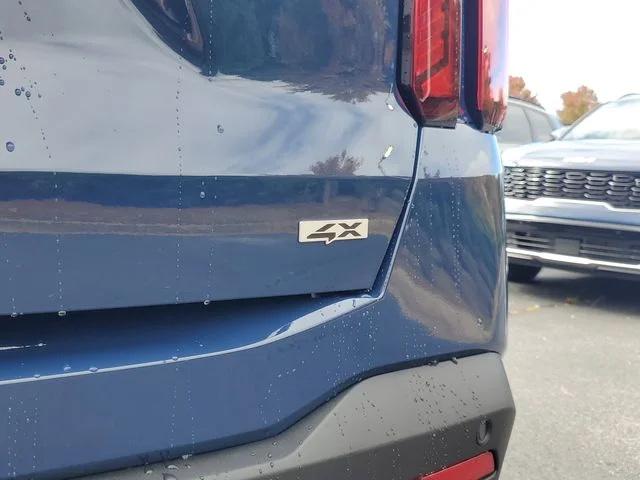 2026 Kia Sorento S - Photo 8