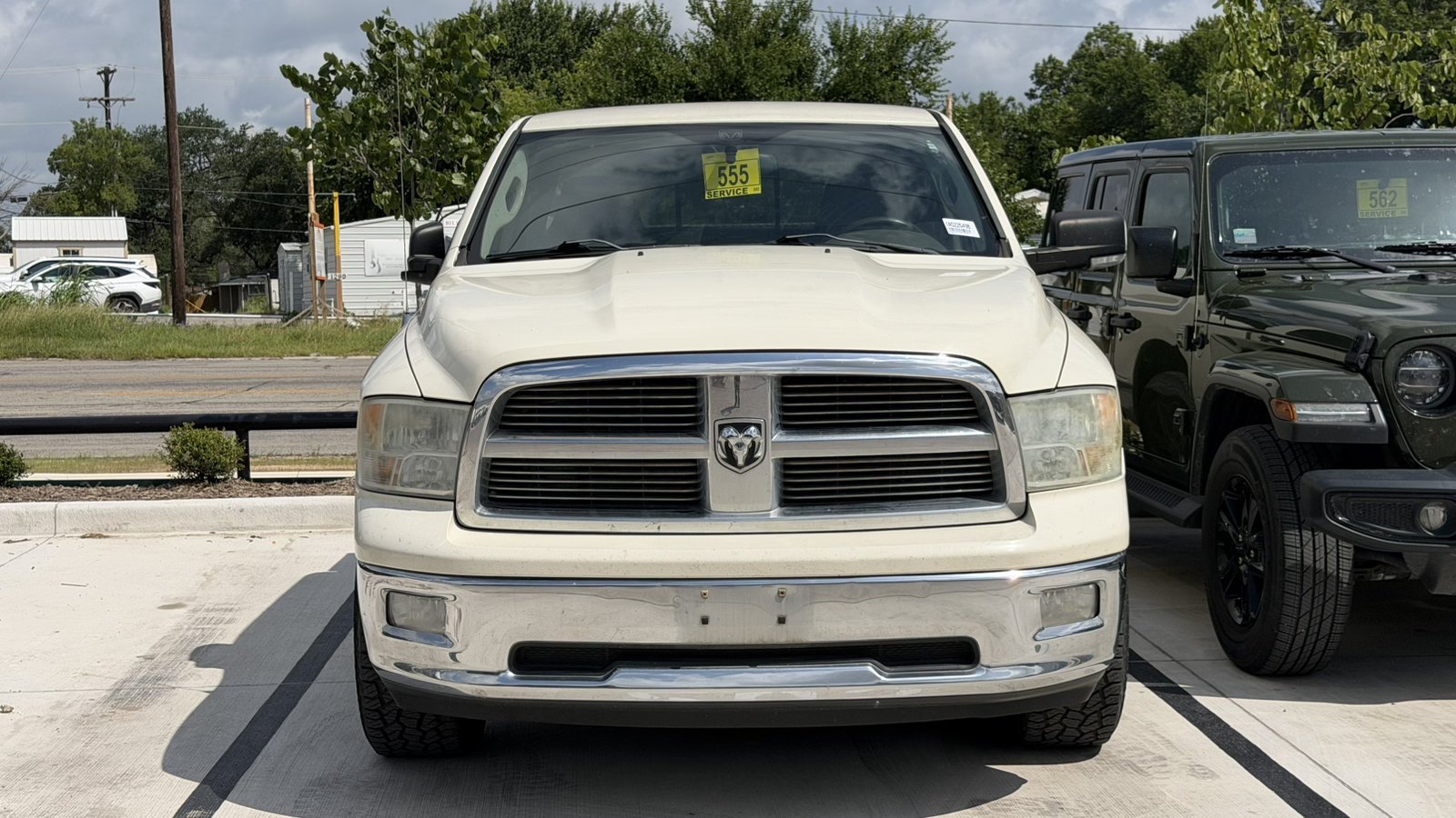 Used 2010 Cool Vanilla Dodge SLT image 12