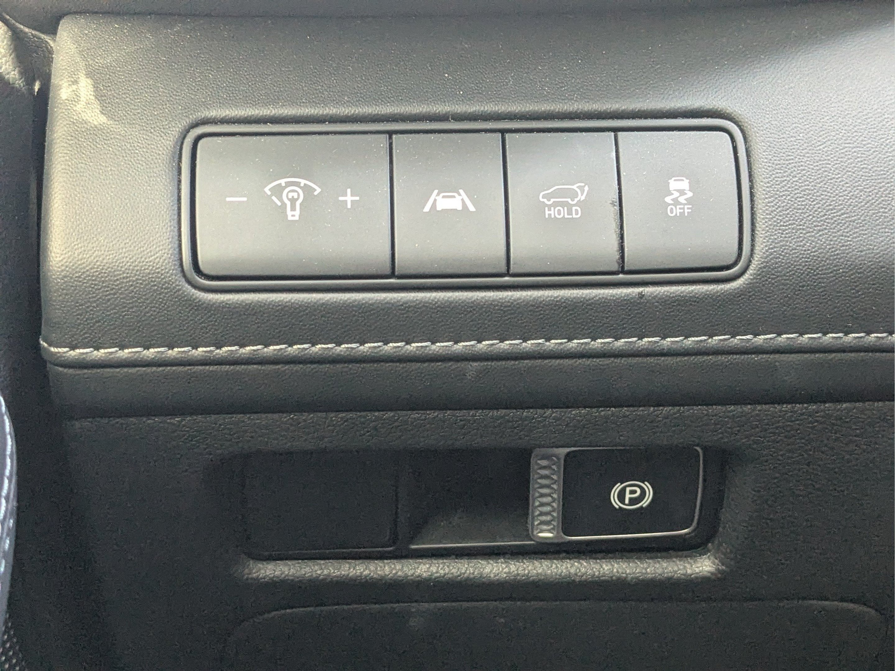 2021 Hyundai Santa Fe Limited - Photo 30