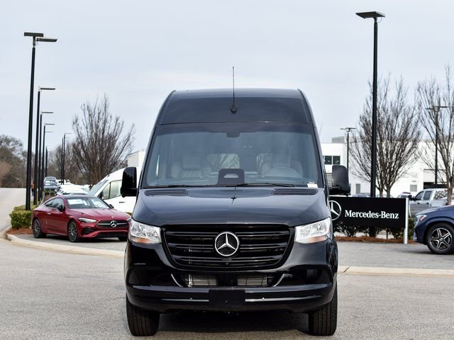New 2026 Jet+Black Mercedes-Benz Cargo 170 WB image 8