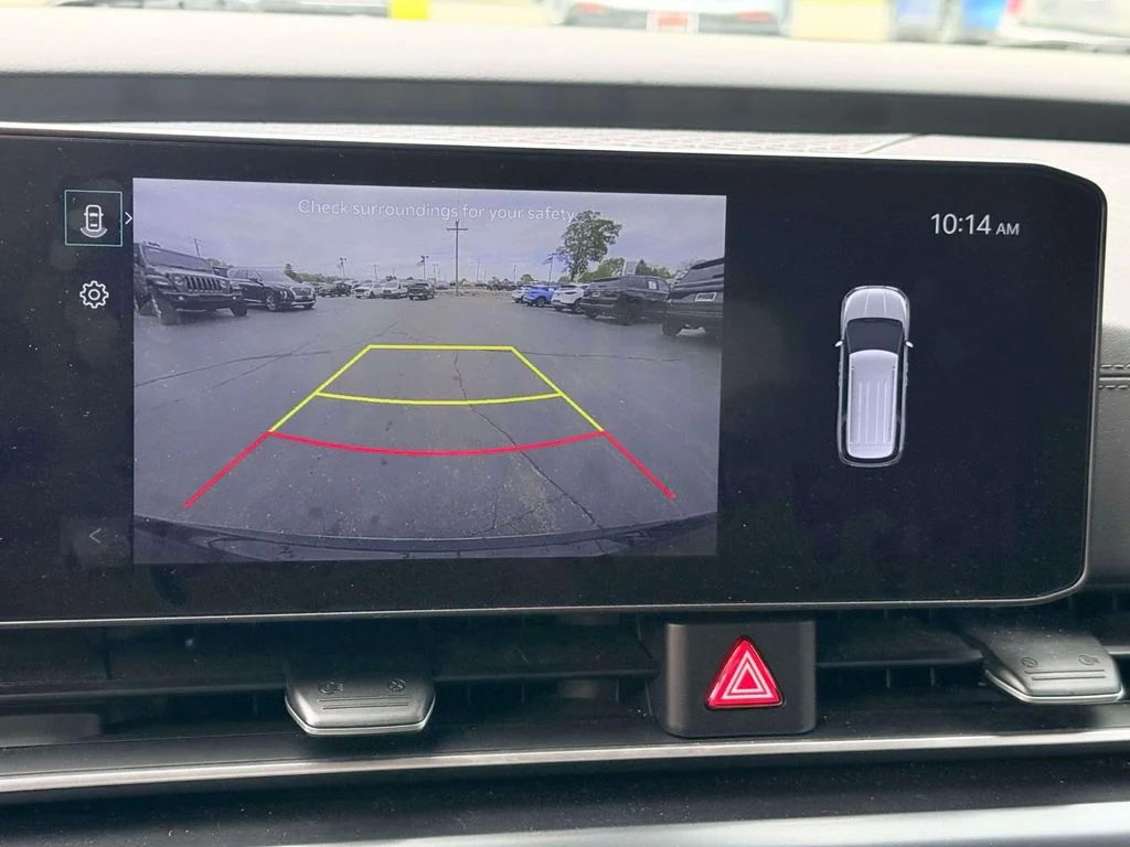 Used 2025 Gray Kia LXS image 22