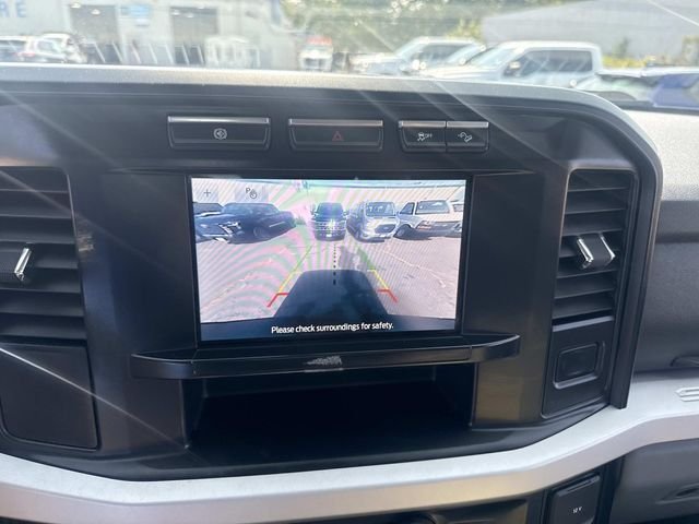 Used 2023 Oxford White Ford XLT image 23
