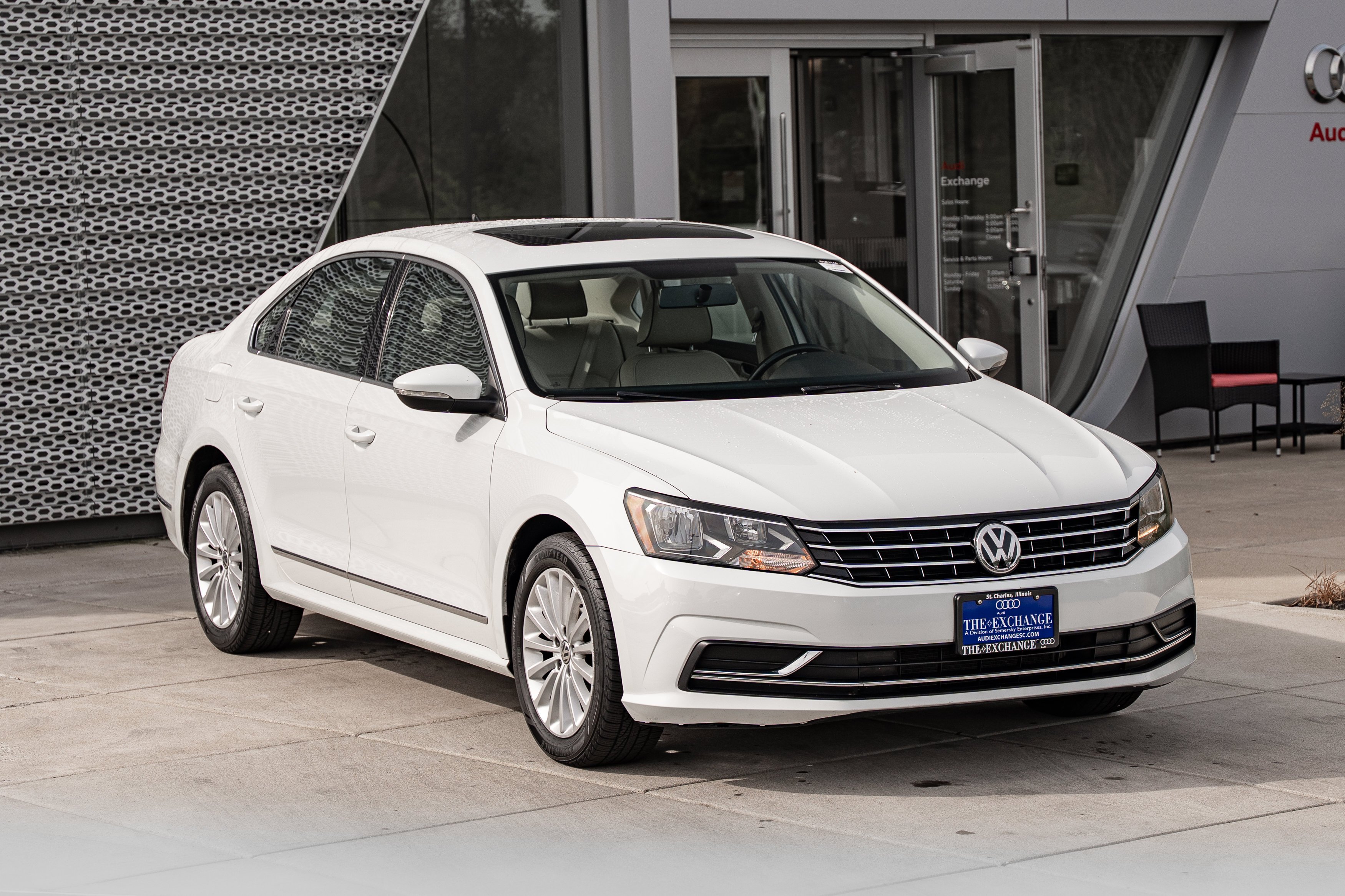 1VWBS7A35GC013563