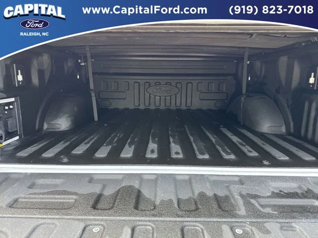 Used 2023 White Ford XLT image 17