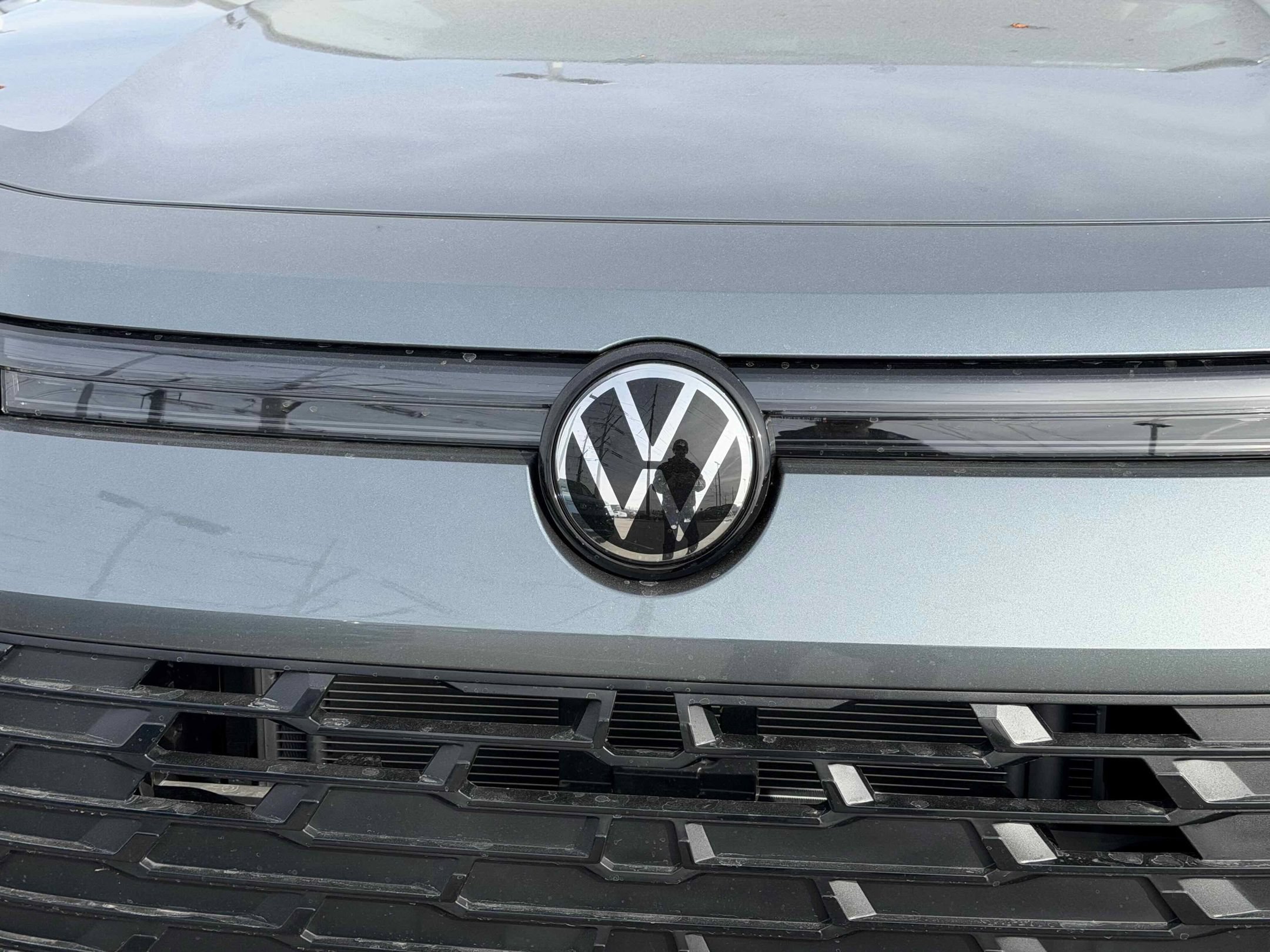 New 2026 Platinum Gray Volkswagen SE image 12