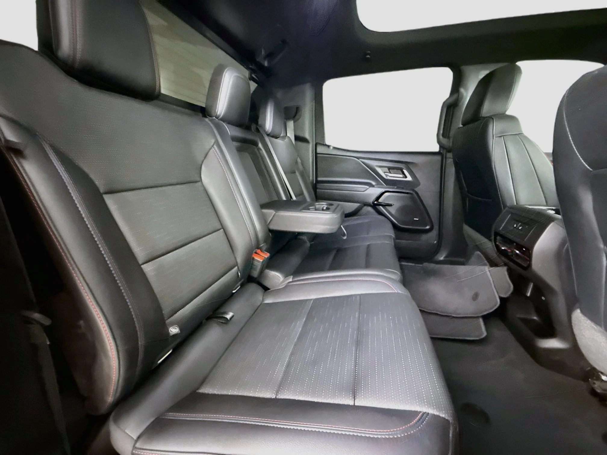 Used 2024 Black Chevrolet RST image 30