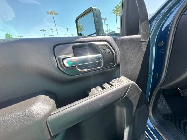 New 2026 Blue Chevrolet Custom image 15