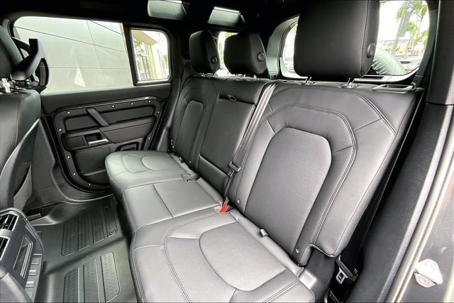 New 2026 Carpathian Grey LAND ROVER X-Dynamic SE image 10