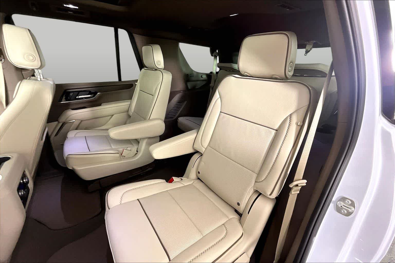 Certified Used 2026 Glacier White Tricoat GMC Denali image 20