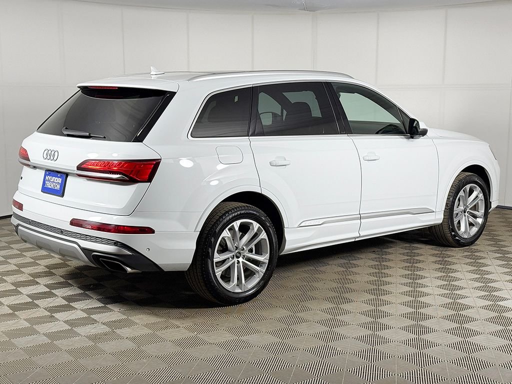 2025 Audi Q7 Premium Plus - Photo 14