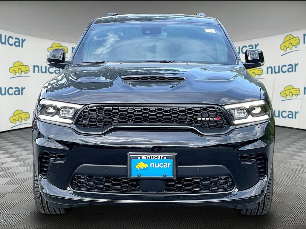 New 2026 Diamond Black Clear-Coat Exterior Paint Dodge GT Plus image 2